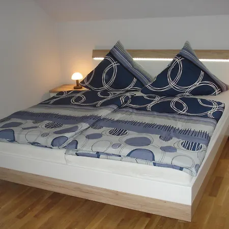 Lachmoewe بيت للعطل *